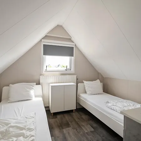 Life - Aan Zee Holiday home *