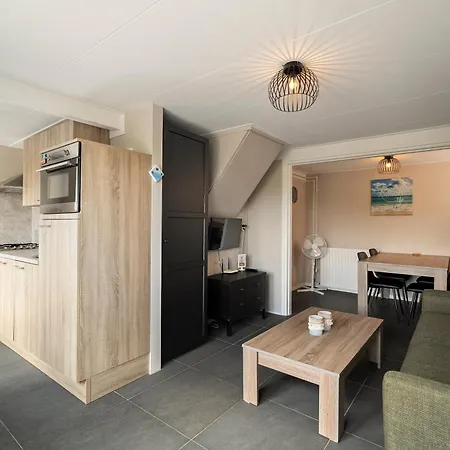 Holiday home Life - Aan Zee Callantsoog